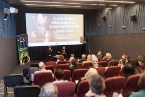 Interdiszciplináris párbeszéd a szakralitásról: „A csend mint istenkapcsolat a művészetekben” konferencia